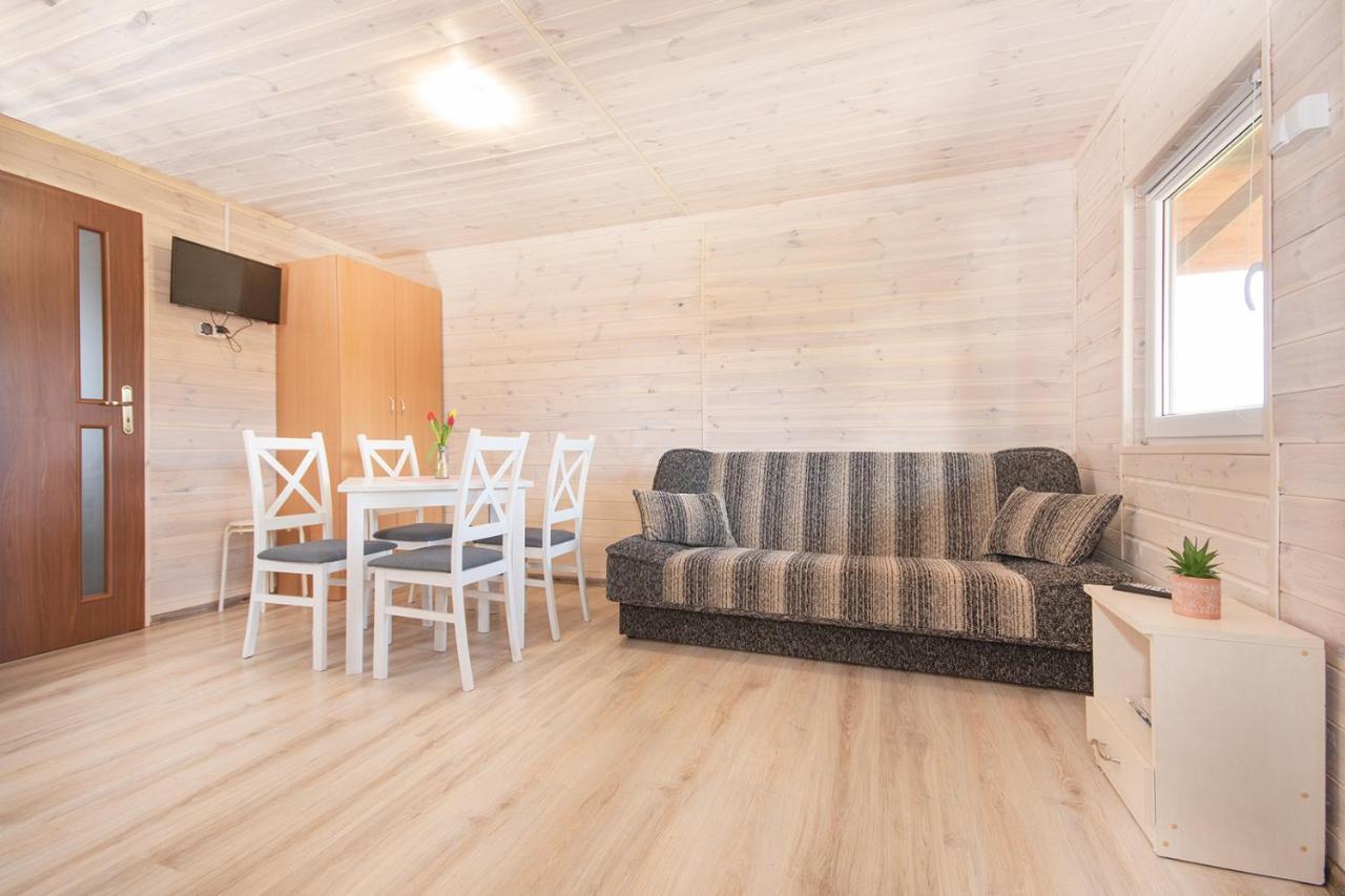 Przyjazna Osada - Domki I Apartamenty Darlowo Luaran gambar