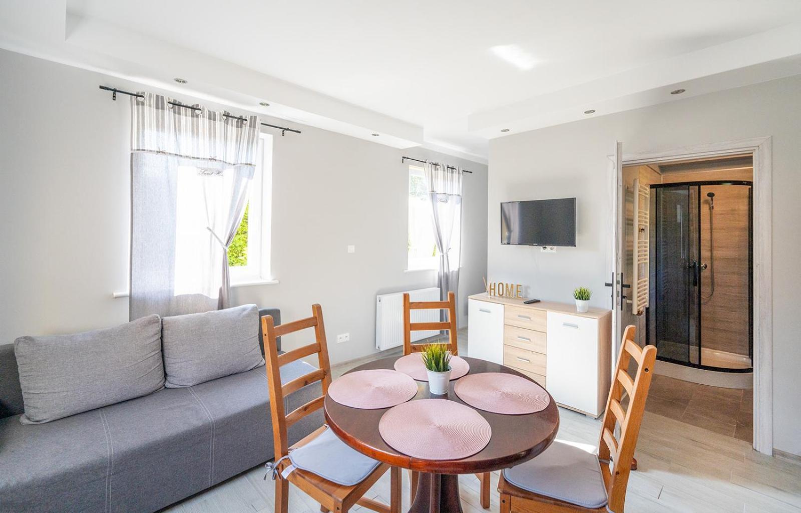 Przyjazna Osada - Domki I Apartamenty Darlowo Luaran gambar